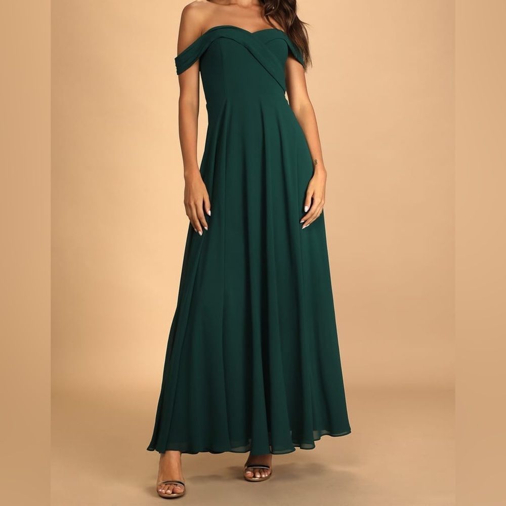 Romantic Elegance Hunter Green Off-the-Shoulder Maxi Dress